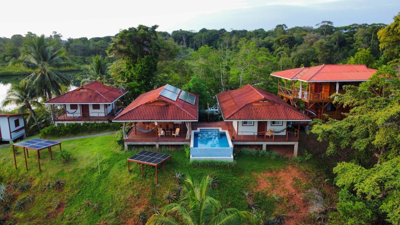 Casa Marlin Bed and Breakfast Bocas del Toro Esterno foto